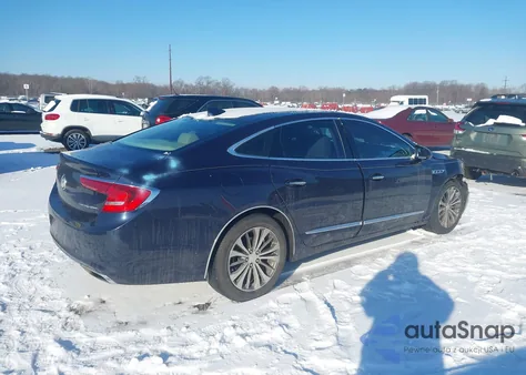 2017 Buick Lacrosse Essence из США, поврежденный, VIN 1G4ZP5SS6HU194693